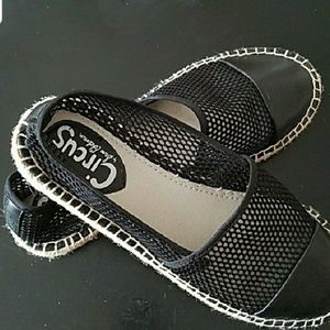 Sam Edelman black slip on.